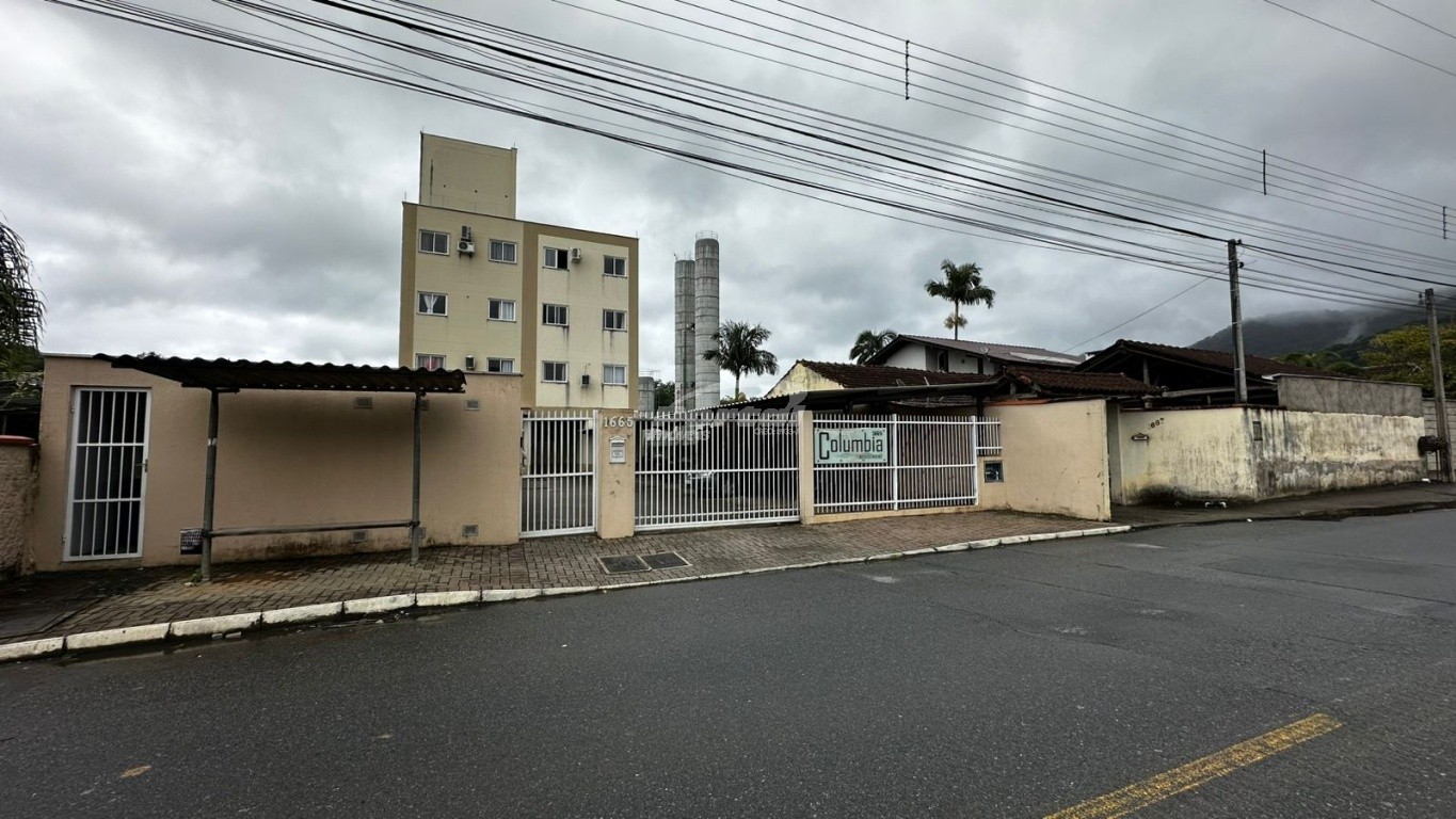 Apartamento à venda com 2 quartos, 58m² - Foto 2