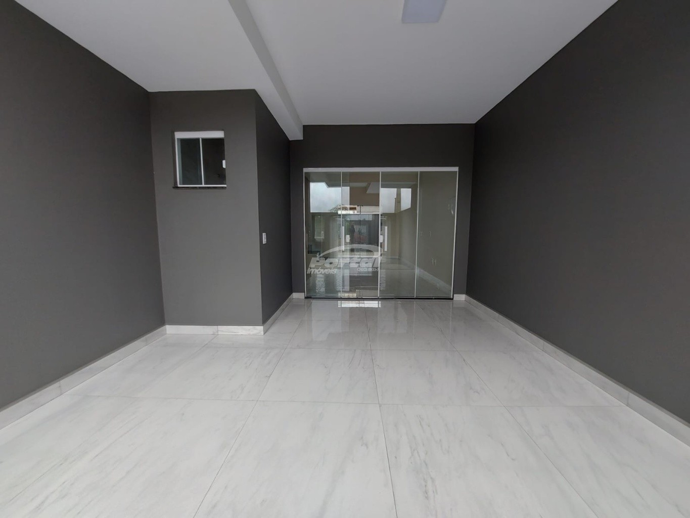 Casa para alugar com 2 quartos, 90m² - Foto 2
