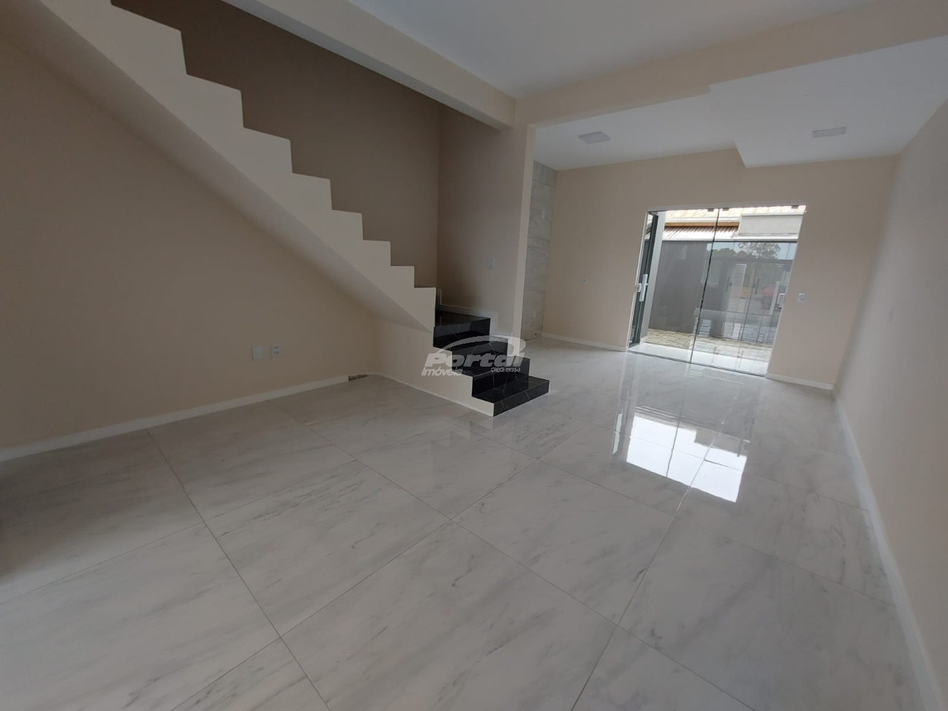 Casa para alugar com 2 quartos, 90m² - Foto 3