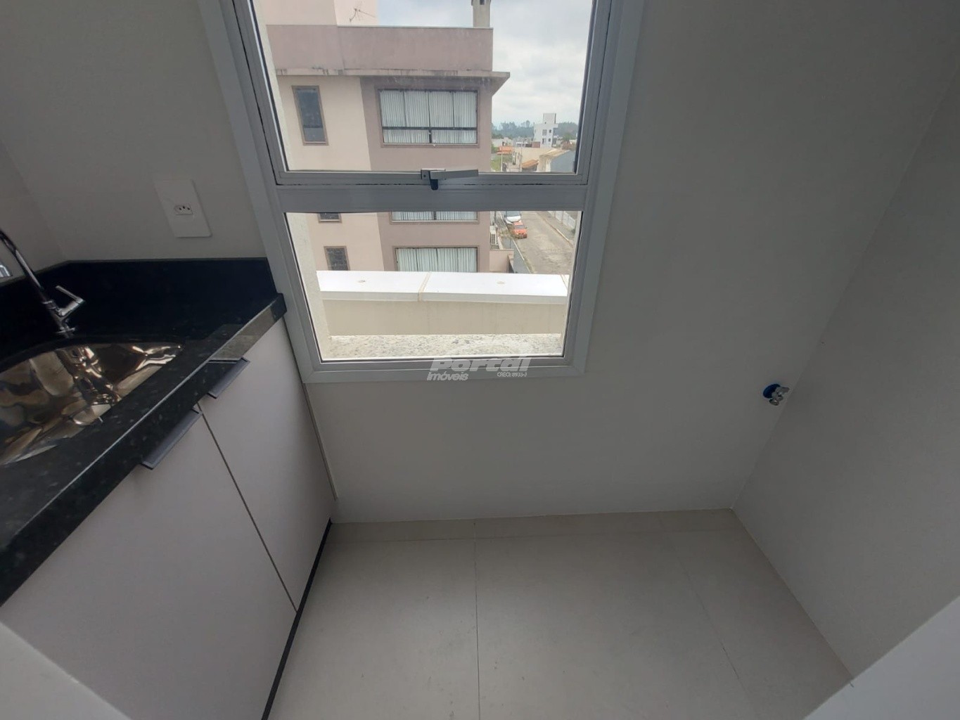 Apartamento de 2 quartos, 75m² no bairro Itacolomi, em Balneário Piçarras | Eu Corretor