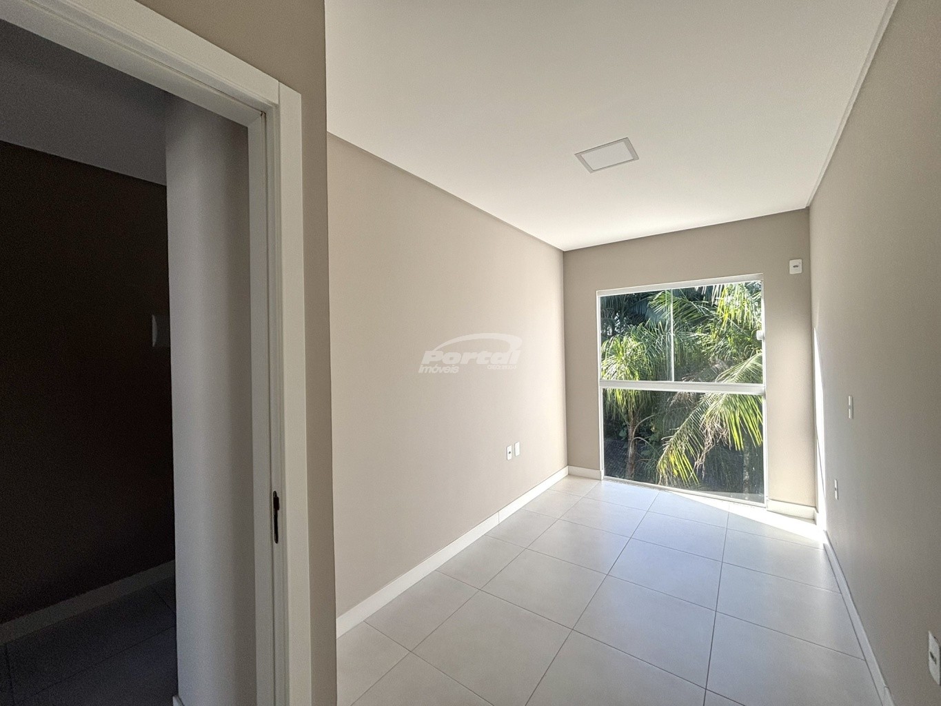 Casa para alugar com 2 quartos, 76m² - Foto 5