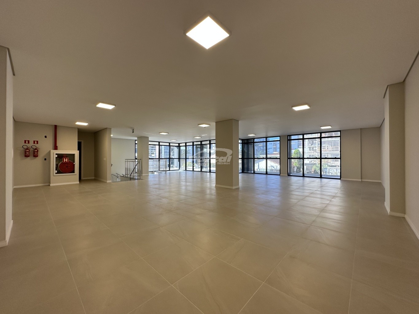 Conjunto Comercial-Sala para alugar, 314m² - Foto 19