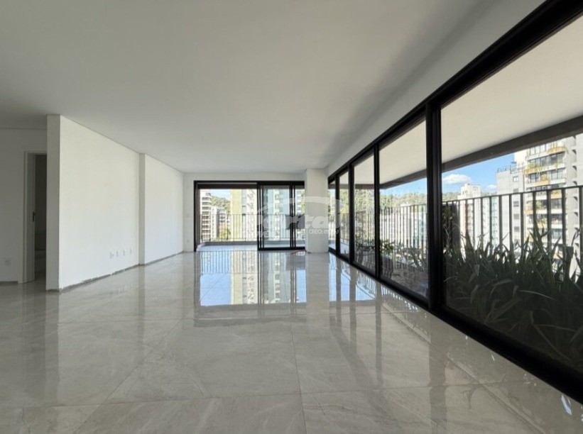 Apartamento de 3 quartos, 185m² no bairro Victor Konder, em Blumenau | Eu Corretor