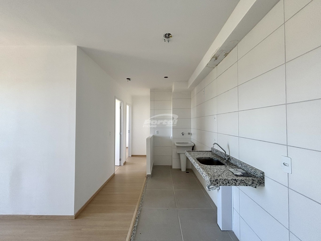Apartamento para alugar com 2 quartos, 45m² - Foto 13