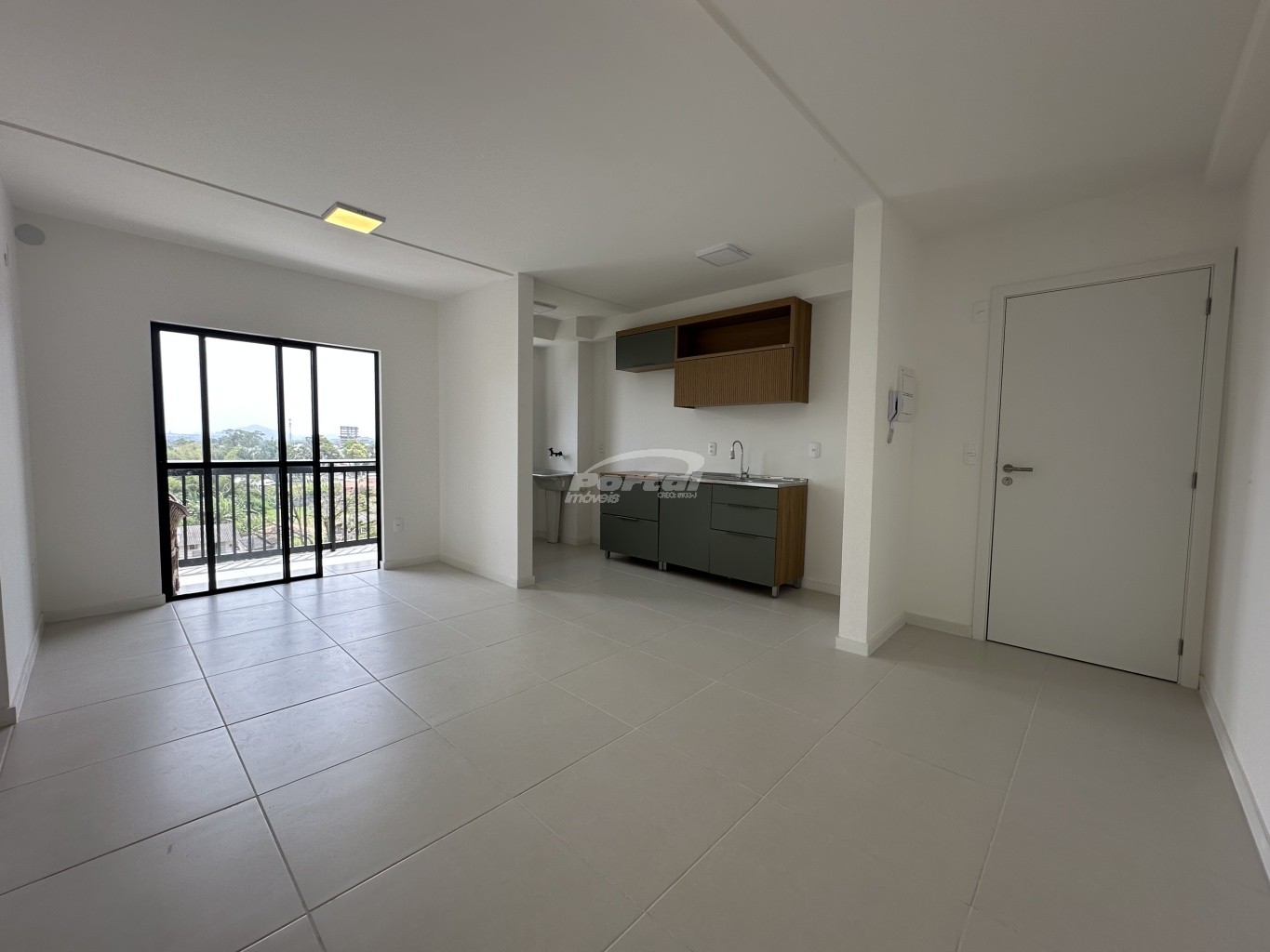 Apartamento para alugar com 2 quartos, 70m² - Foto 3