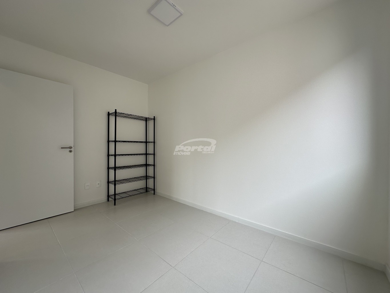 Apartamento para alugar com 2 quartos, 70m² - Foto 14