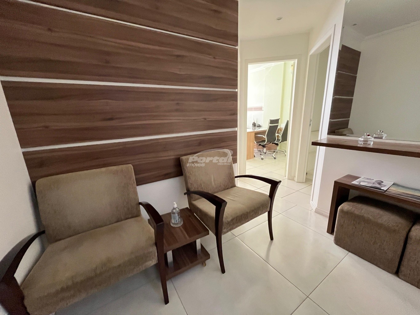 Sala Comercial de 37m² no bairro Centro, em Blumenau | Eu Corretor