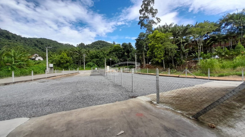 Galpão / Depósito / Armazém de 260m² no bairro Fidélis, em Blumenau | Eu Corretor
