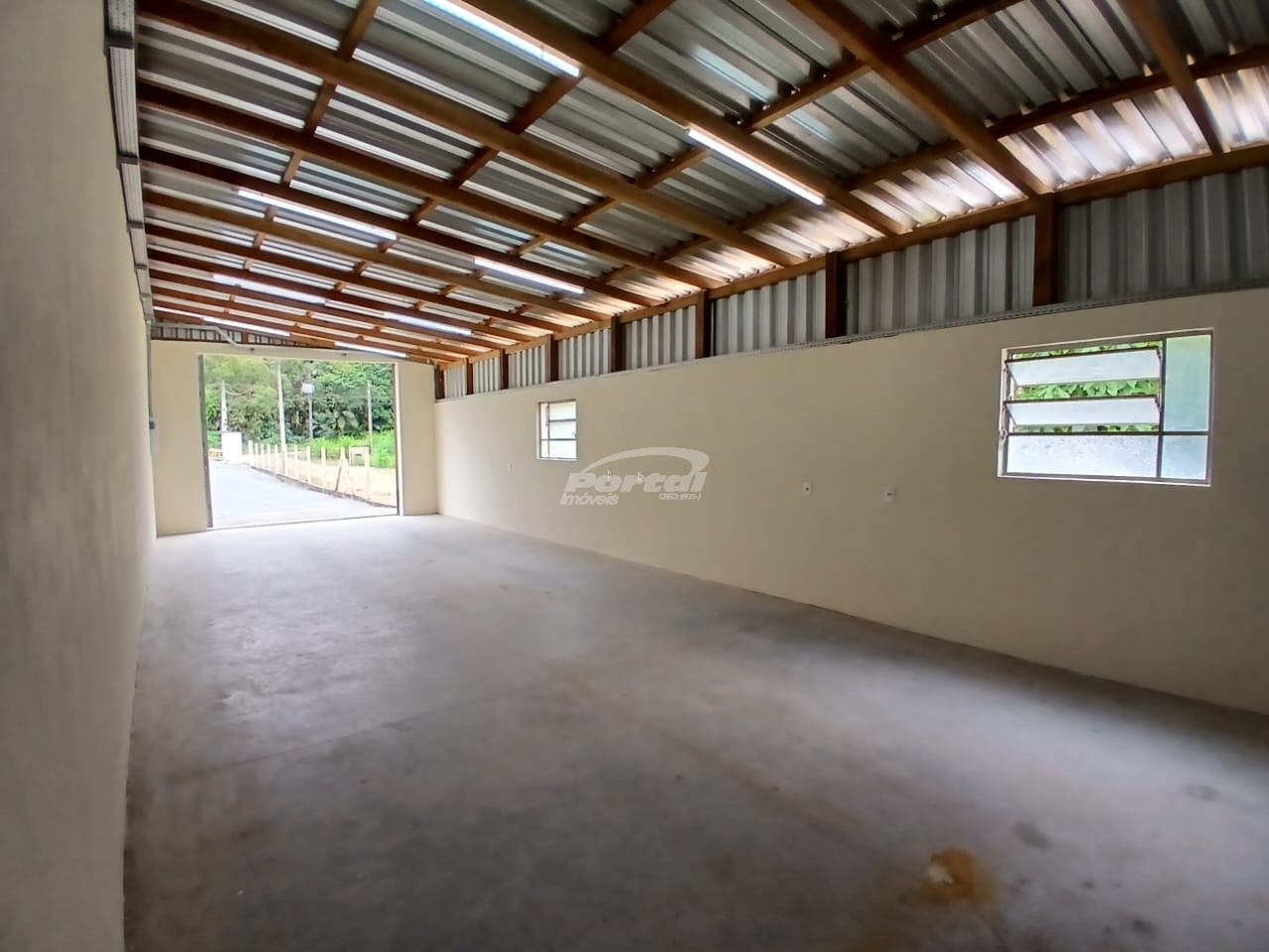 Galpão / Depósito / Armazém de 260m² no bairro Fidélis, em Blumenau | Eu Corretor