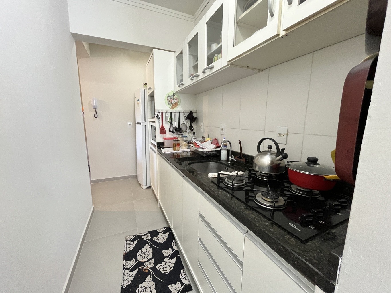Apartamento à venda com 2 quartos, 59m² - Foto 3