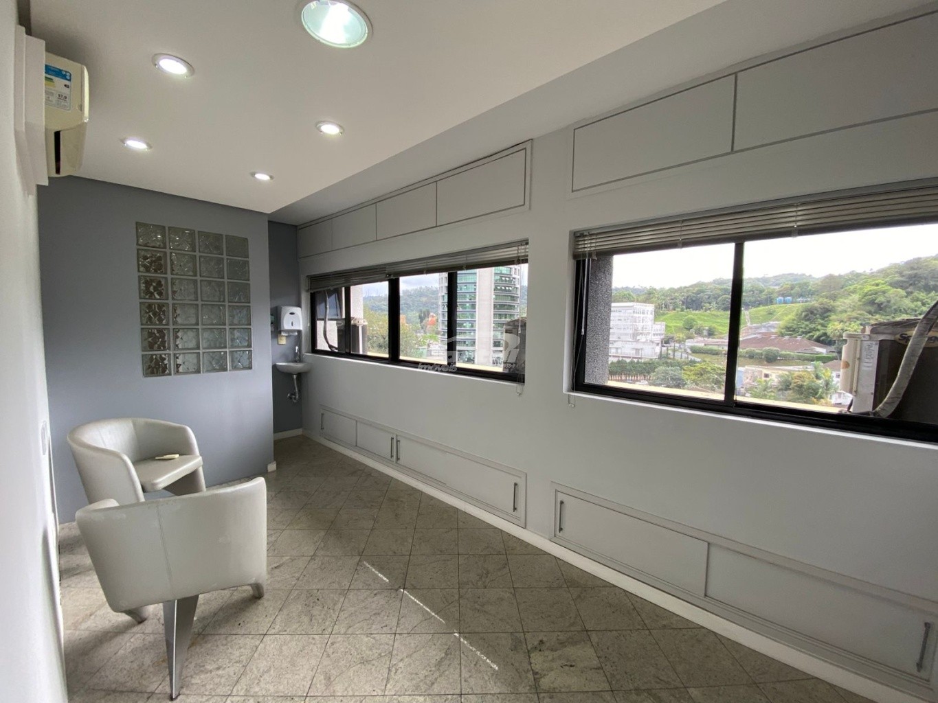 Sala Comercial de 72m² no bairro Garcia, em Blumenau | Eu Corretor