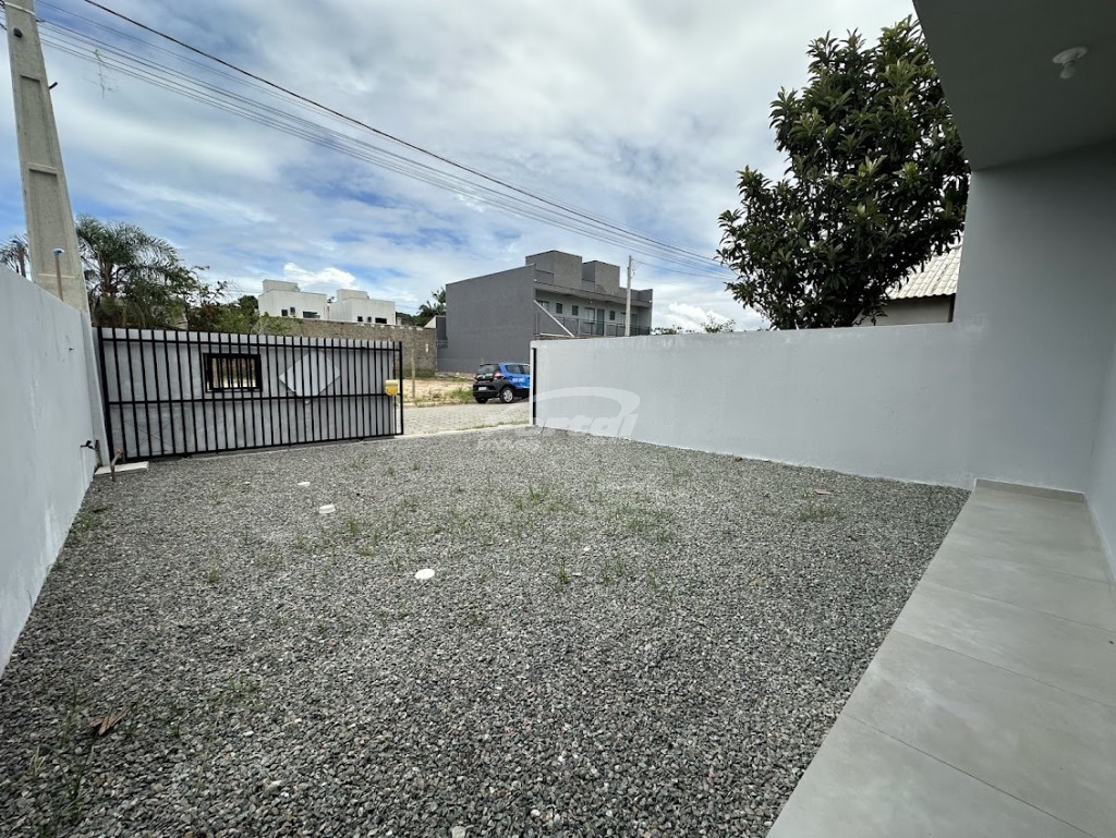 Casa para alugar com 2 quartos, 54m² - Foto 5