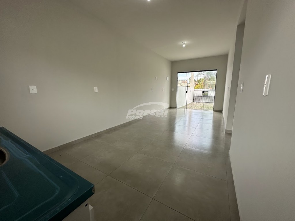 Casa para alugar com 2 quartos, 54m² - Foto 9