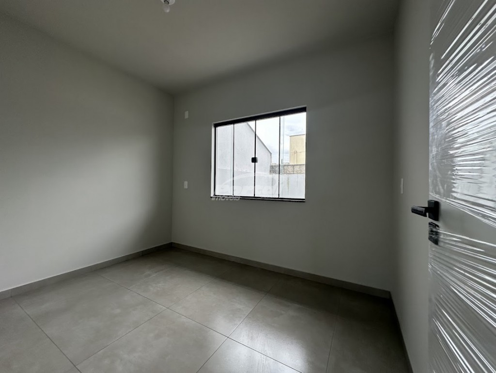 Casa para alugar com 2 quartos, 54m² - Foto 13