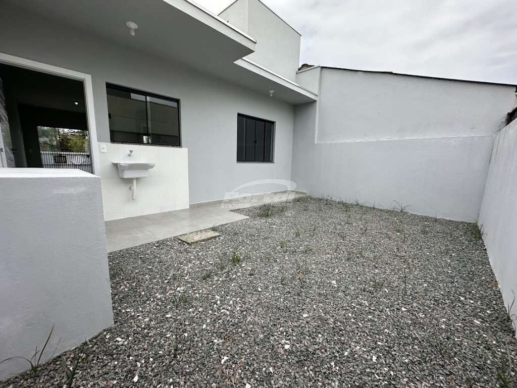 Casa para alugar com 2 quartos, 54m² - Foto 27