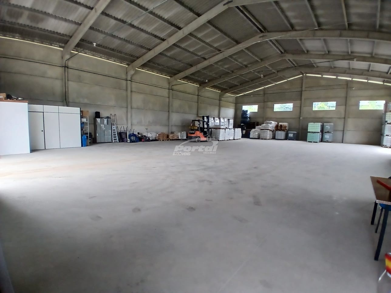 Galpão / Depósito / Armazém de 375m² no bairro Belchior Baixo, em Gaspar | Eu Corretor