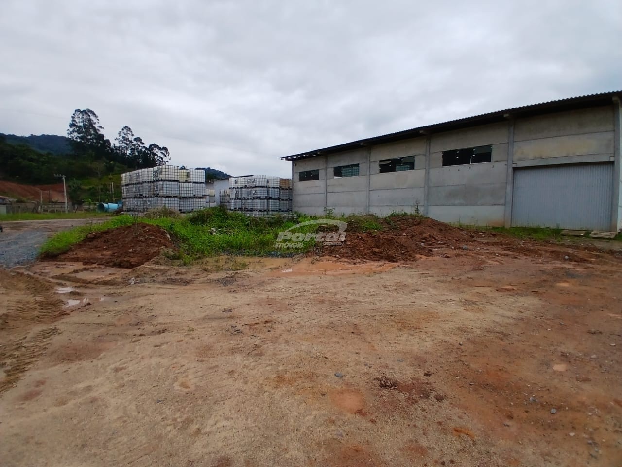 Galpão / Depósito / Armazém de 750m² no bairro Belchior Baixo, em Gaspar | Eu Corretor