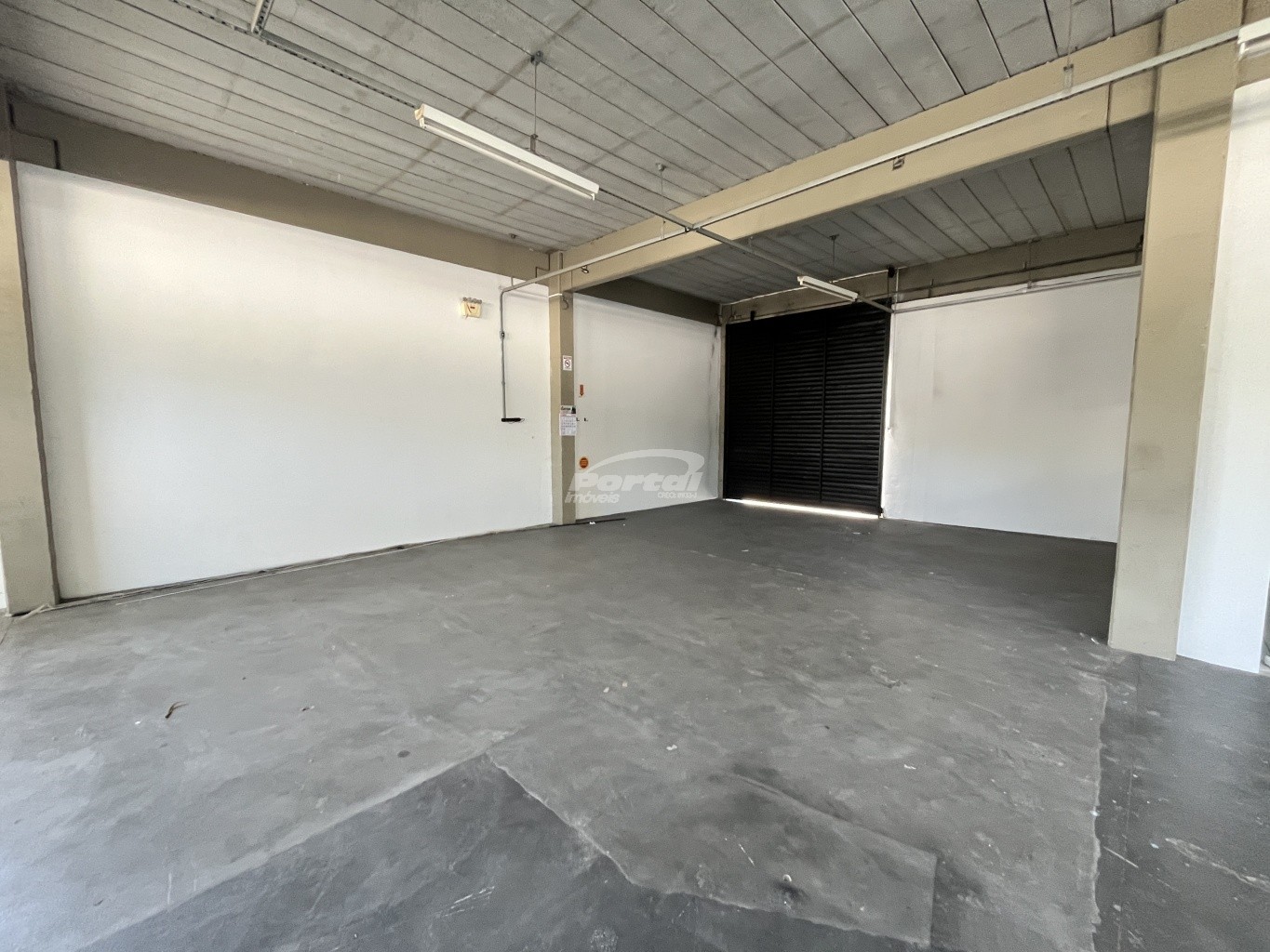 Galpão / Depósito / Armazém de 319m² no bairro Velha, em Blumenau | Eu Corretor