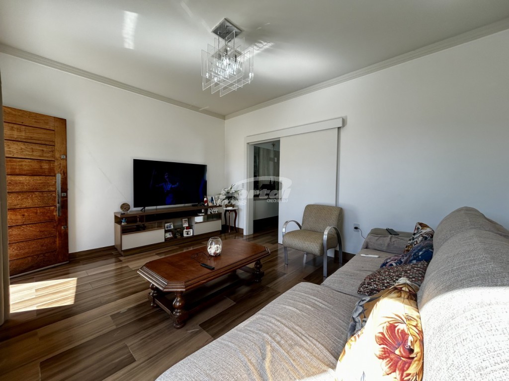 Casa de 3 quartos, 366m² no bairro Itacolomi, em Balneário Piçarras | Eu Corretor