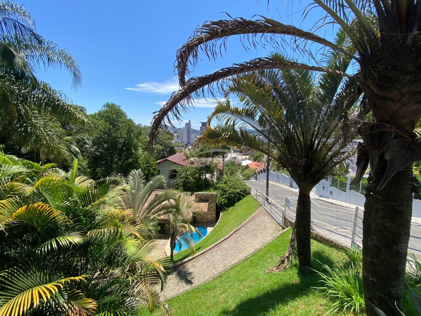 Casa, 3 quartos, 300 m² - Foto 14