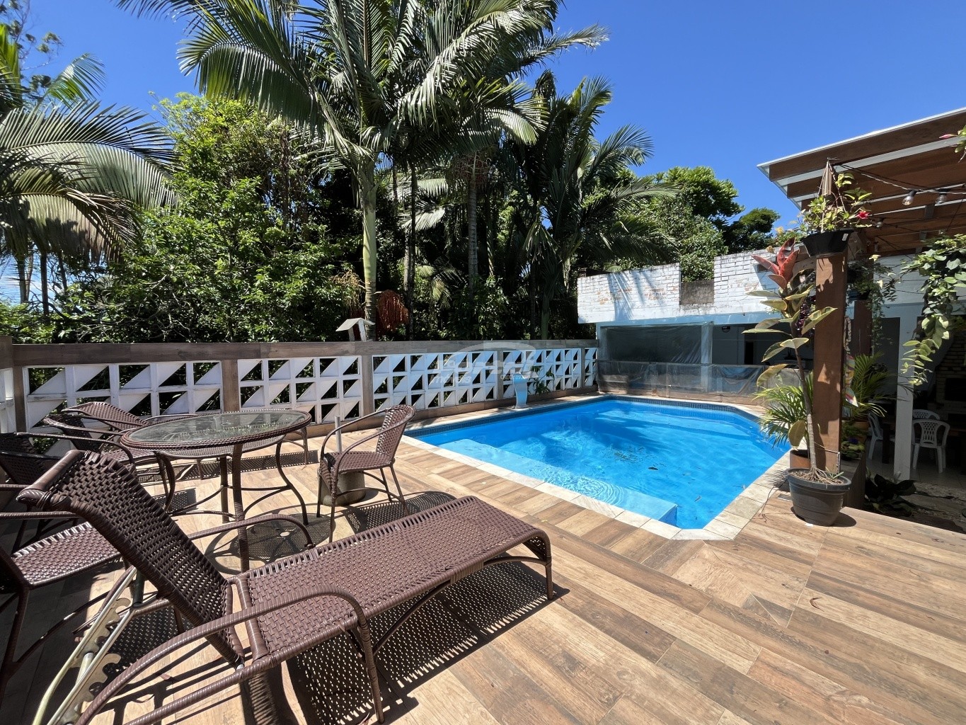 Casa, 2 quartos, 150 m² - Foto 1