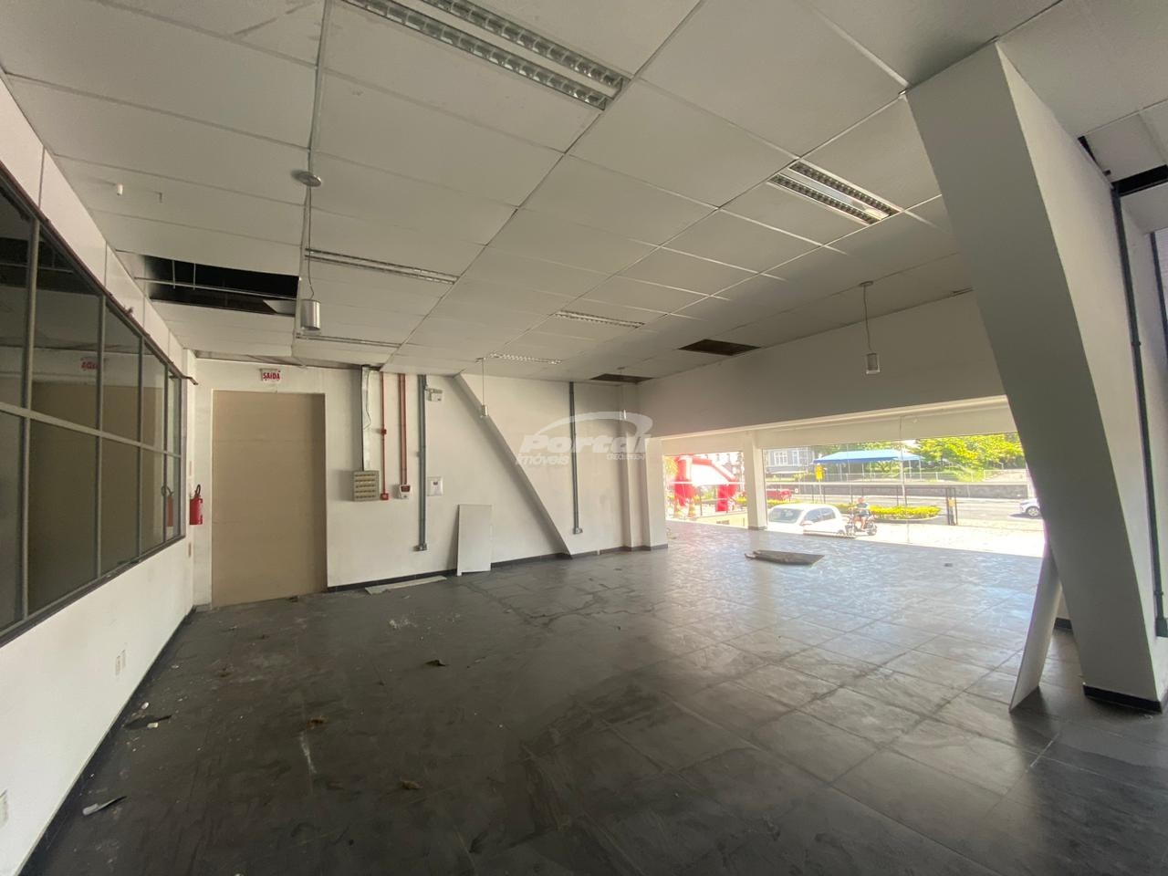 Sala-Conjunto, 1730 m² - Foto 4