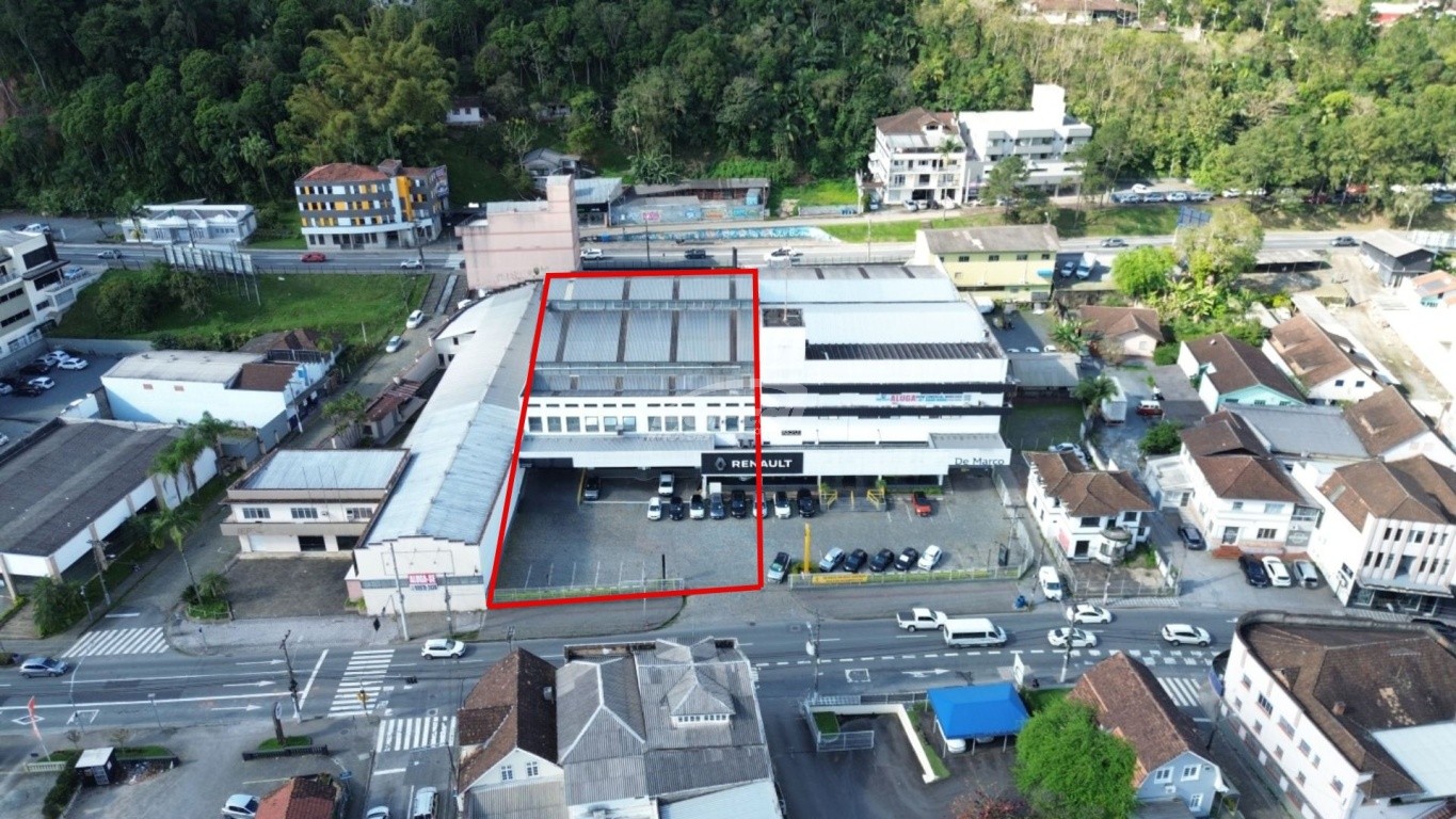 Sala-Conjunto, 1730 m² - Foto 1