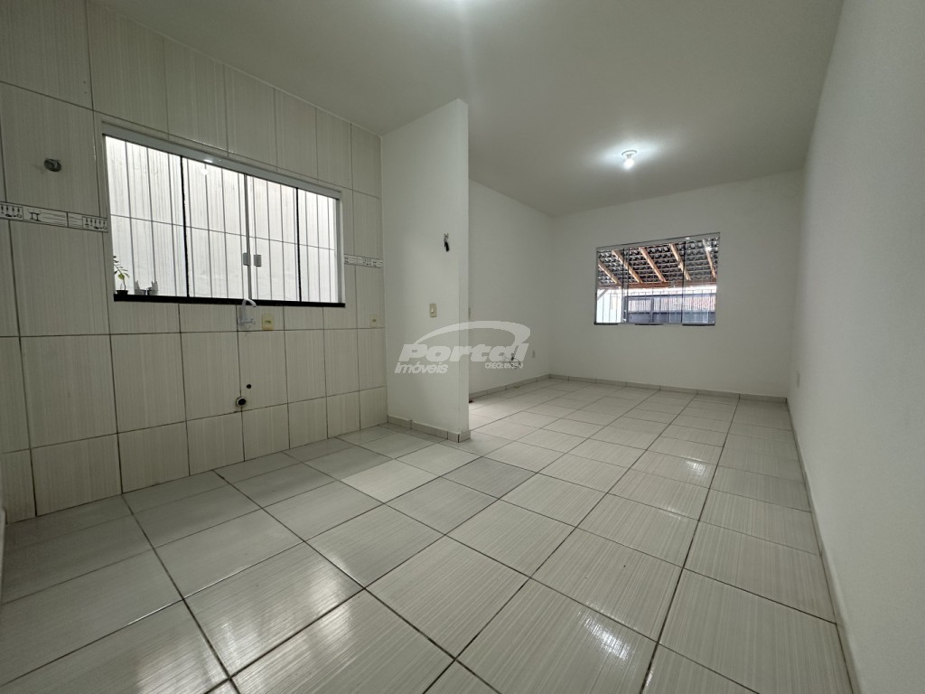 Casa, 2 quartos, 60 m² - Foto 4