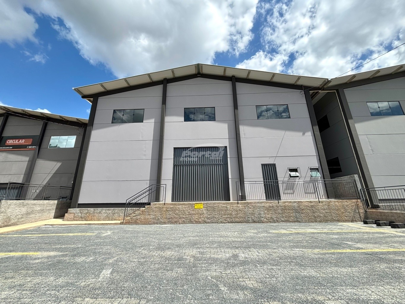 Depósito-Galpão, 630 m² - Foto 1