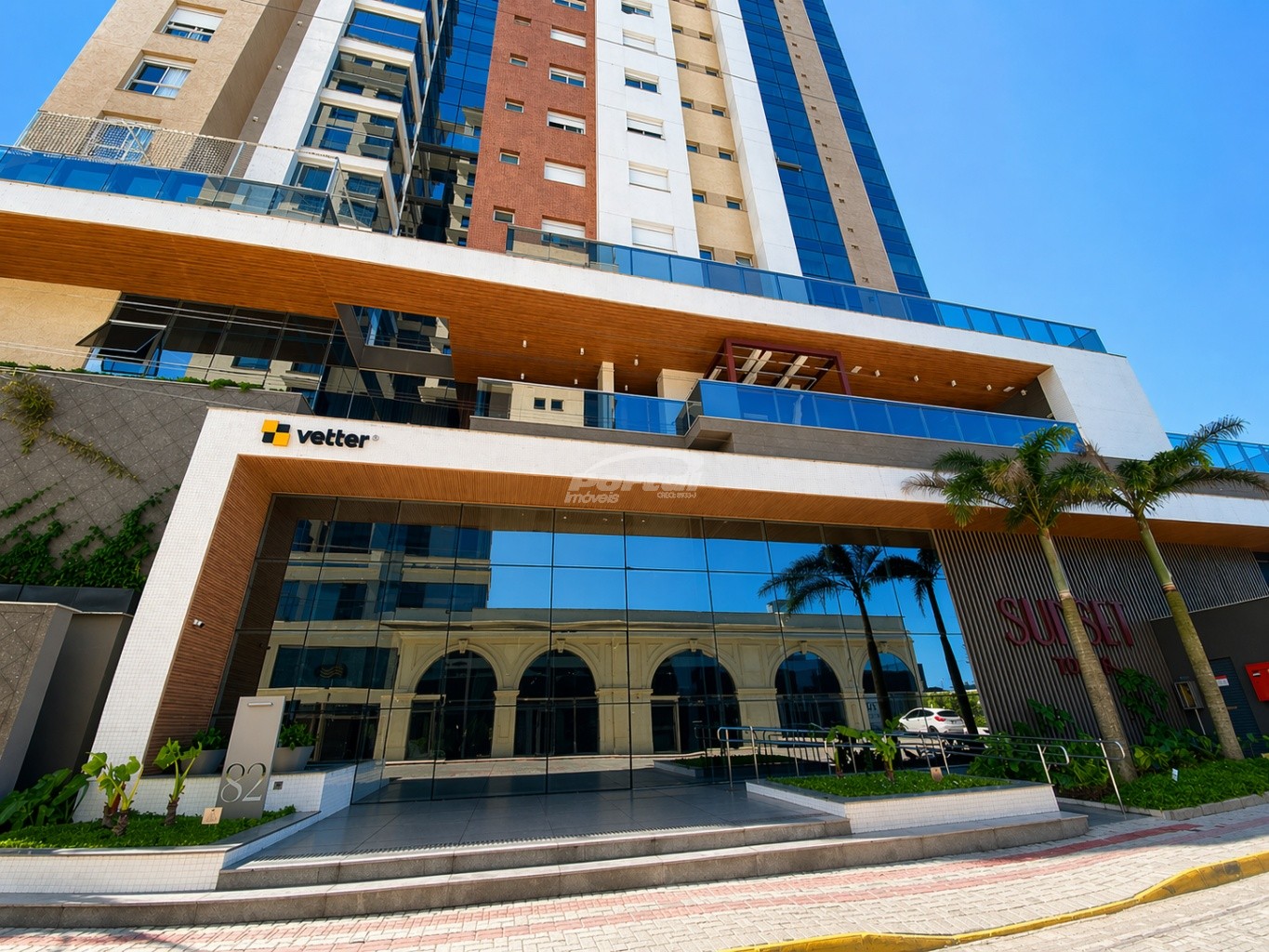 Apartamento novo semi mobiliado com vista mar disponível para locação no bairro Itacolomi, em Balneário Piçarras. Cód. 23587 - foto 1