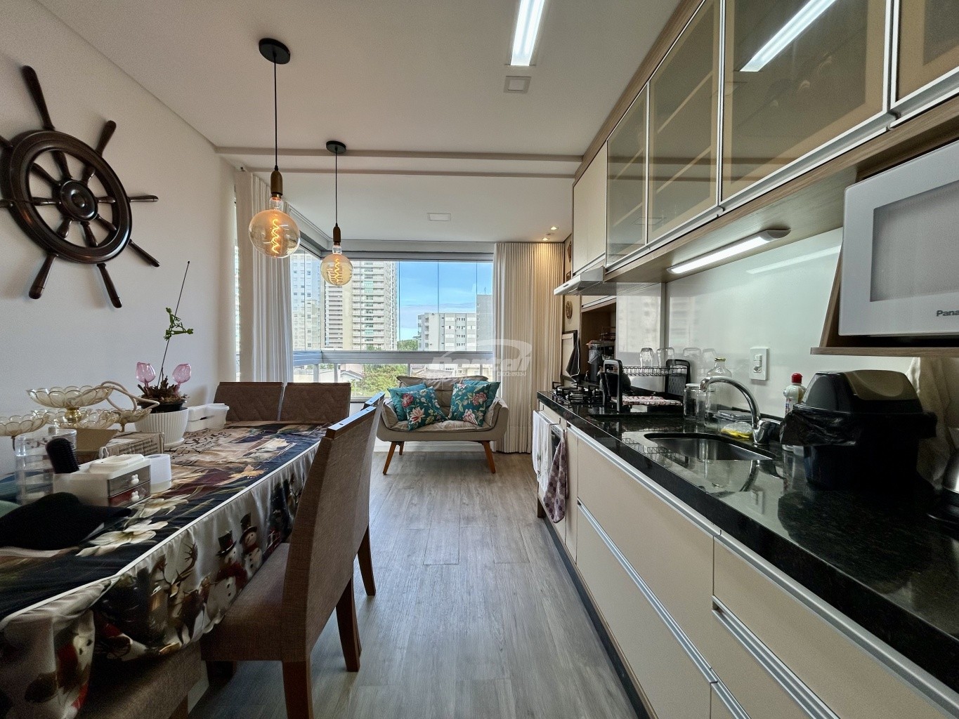 Apartamento mobiliado disponível para locação no bairro Itacolomi - Balneário Piçarras/SC (Cód. 23621) — foto 6