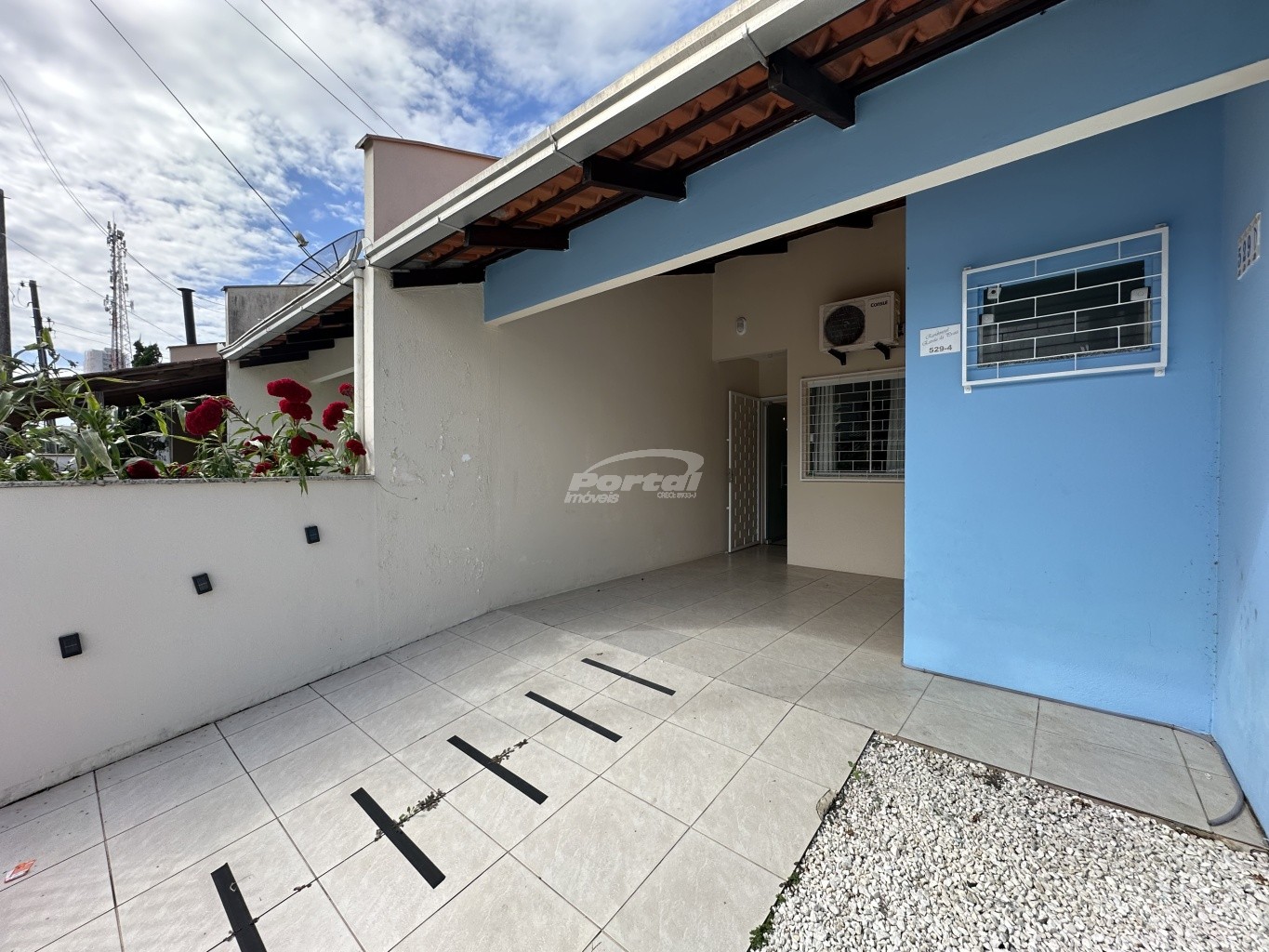 Casa disponível para locação no bairro Itacolomi, em Balneário Piçarras. (Cod. 23636) — foto 2
