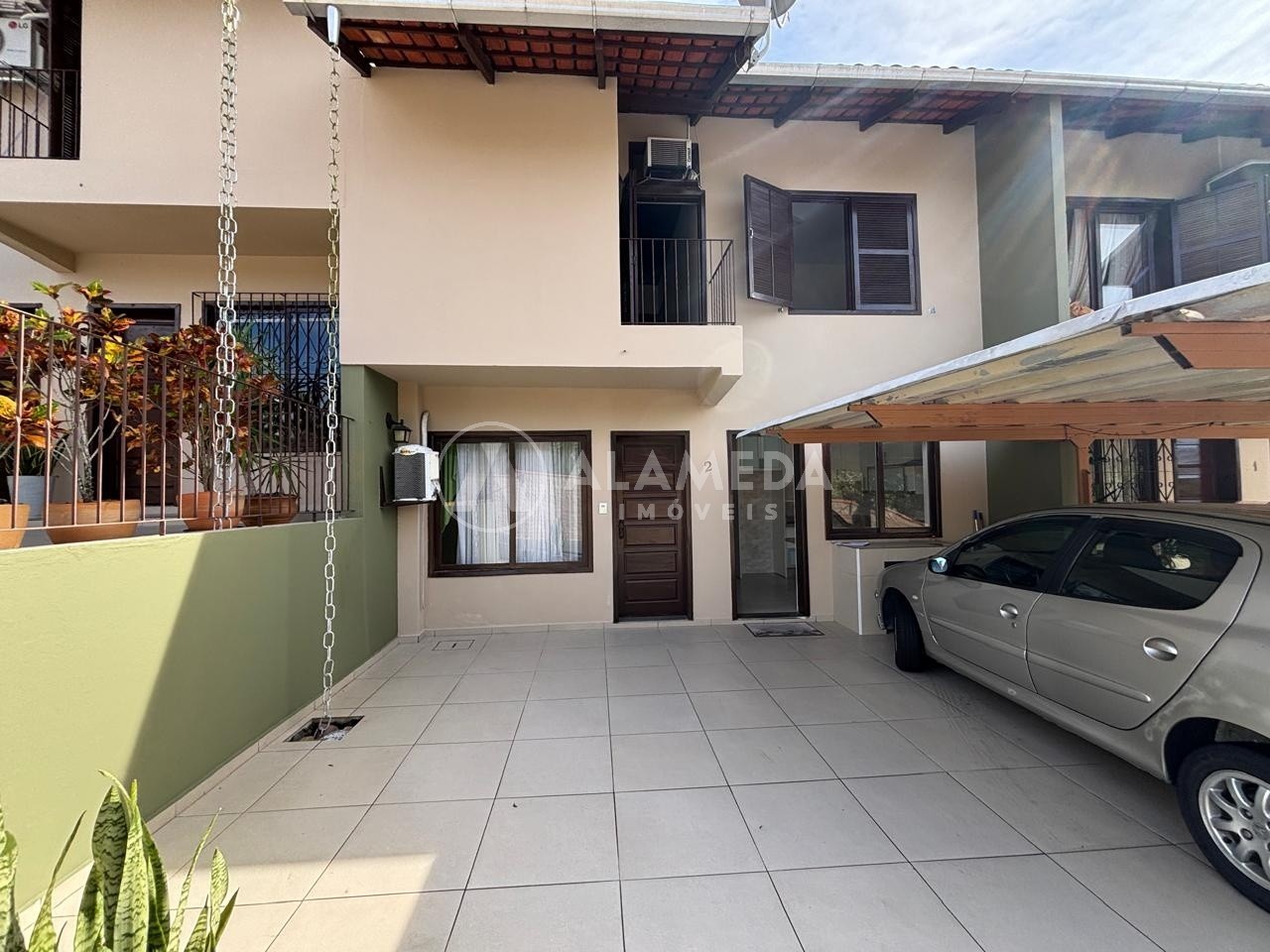Casa, 3 quartos, 110 m² - Foto 1
