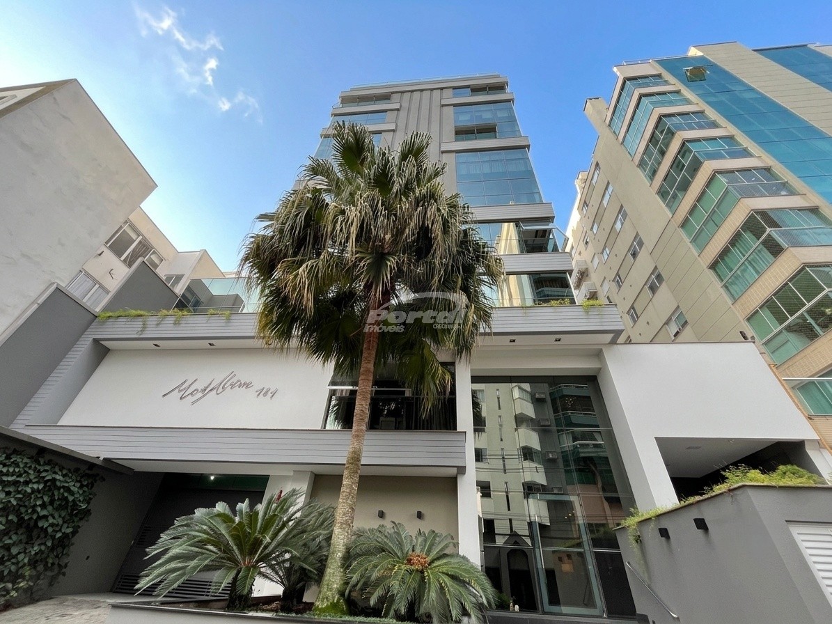Apartamento, 3 quartos, 150 m² - Foto 1