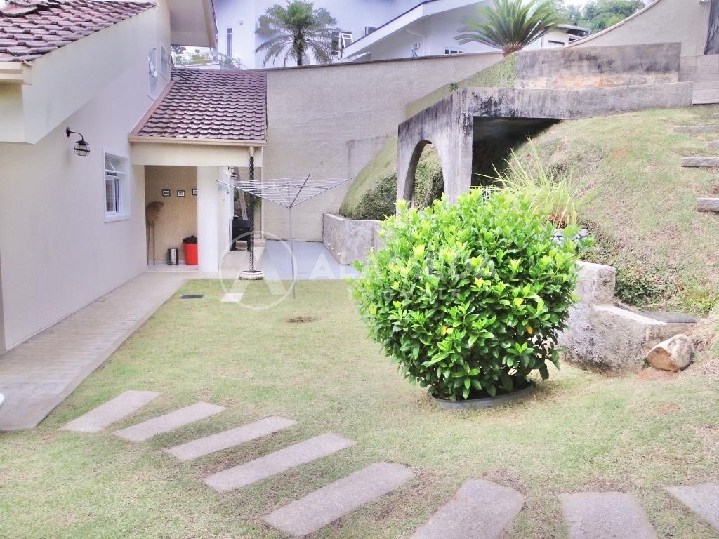 Casa, 3 quartos, 255 m² - Foto 25