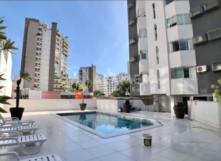 Apartamento, 3 quartos, 100 m² - Foto 2