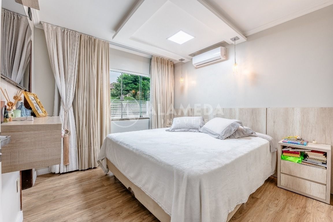 Casa, 3 quartos, 217 m² - Foto 28