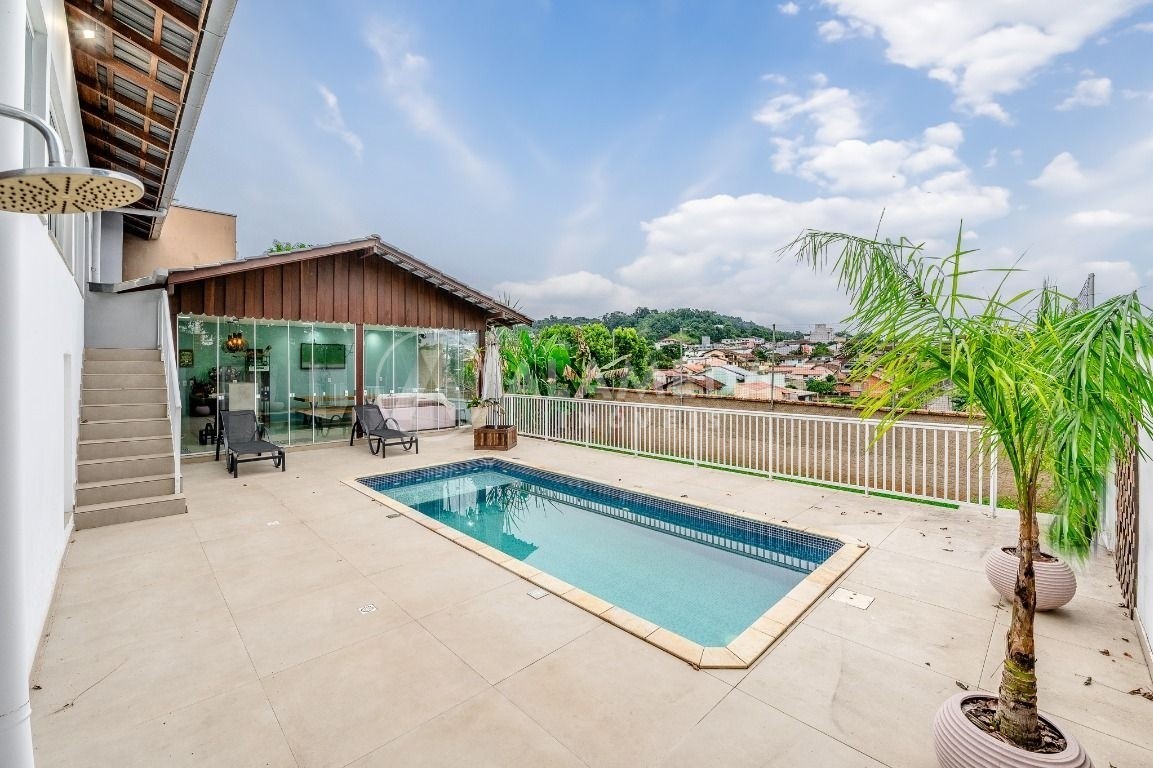 Casa, 3 quartos, 217 m² - Foto 15