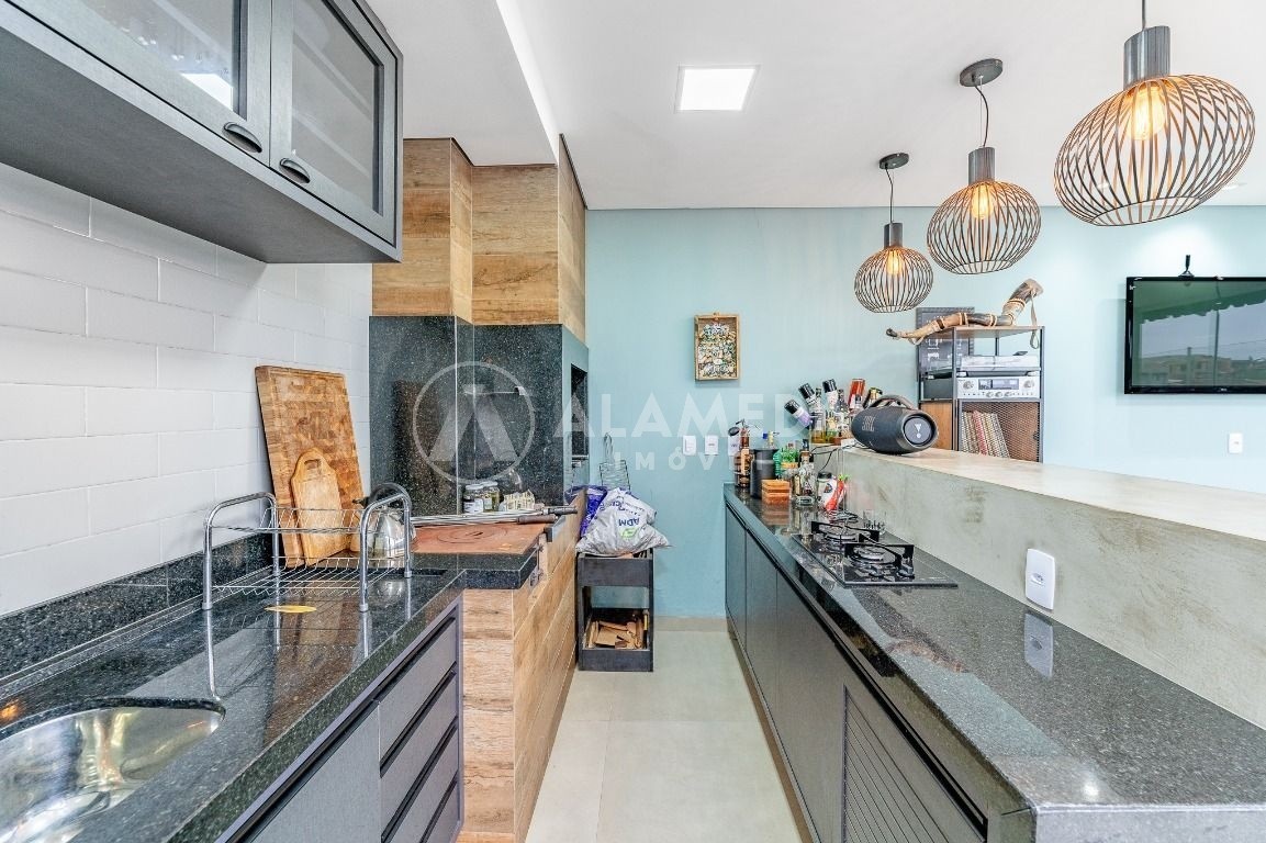 Casa, 3 quartos, 217 m² - Foto 19