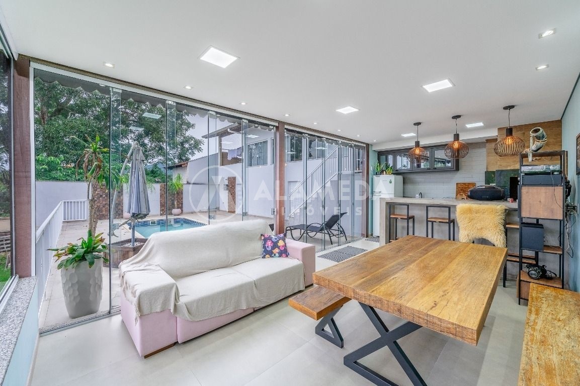 Casa, 3 quartos, 217 m² - Foto 17
