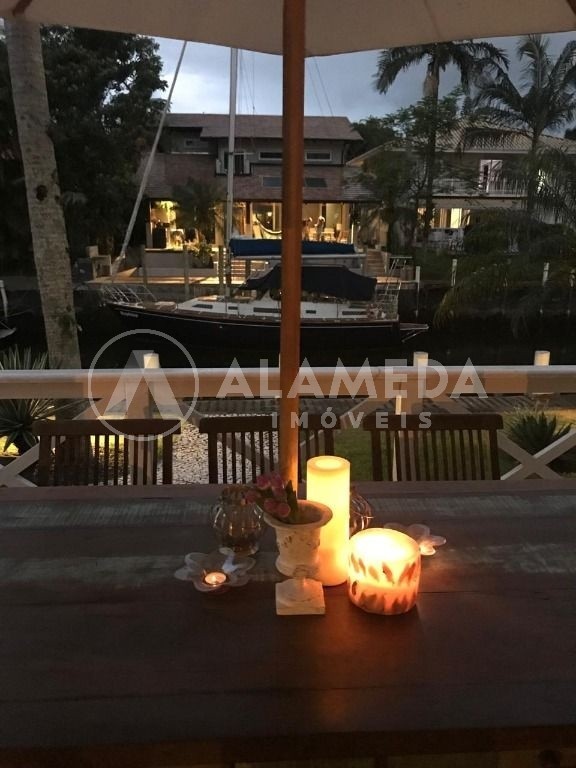 Casa, 3 quartos, 255 m² - Foto 17