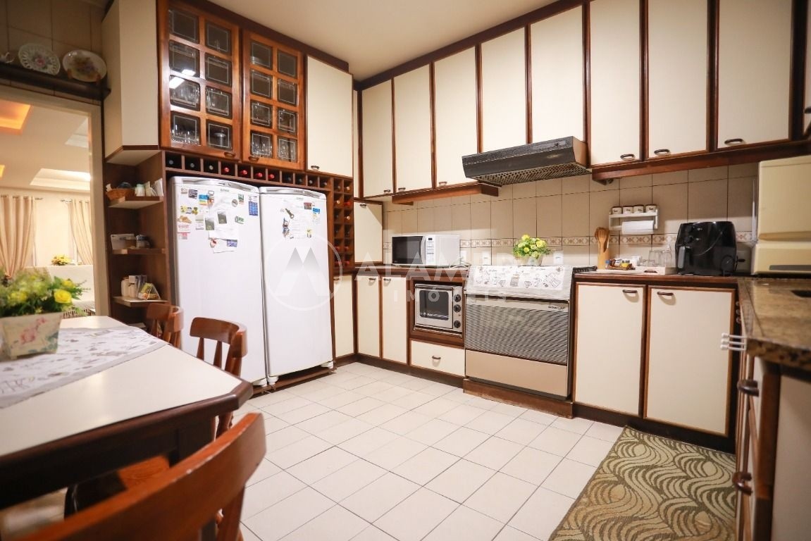 Casa, 4 quartos, 220 m² - Foto 8
