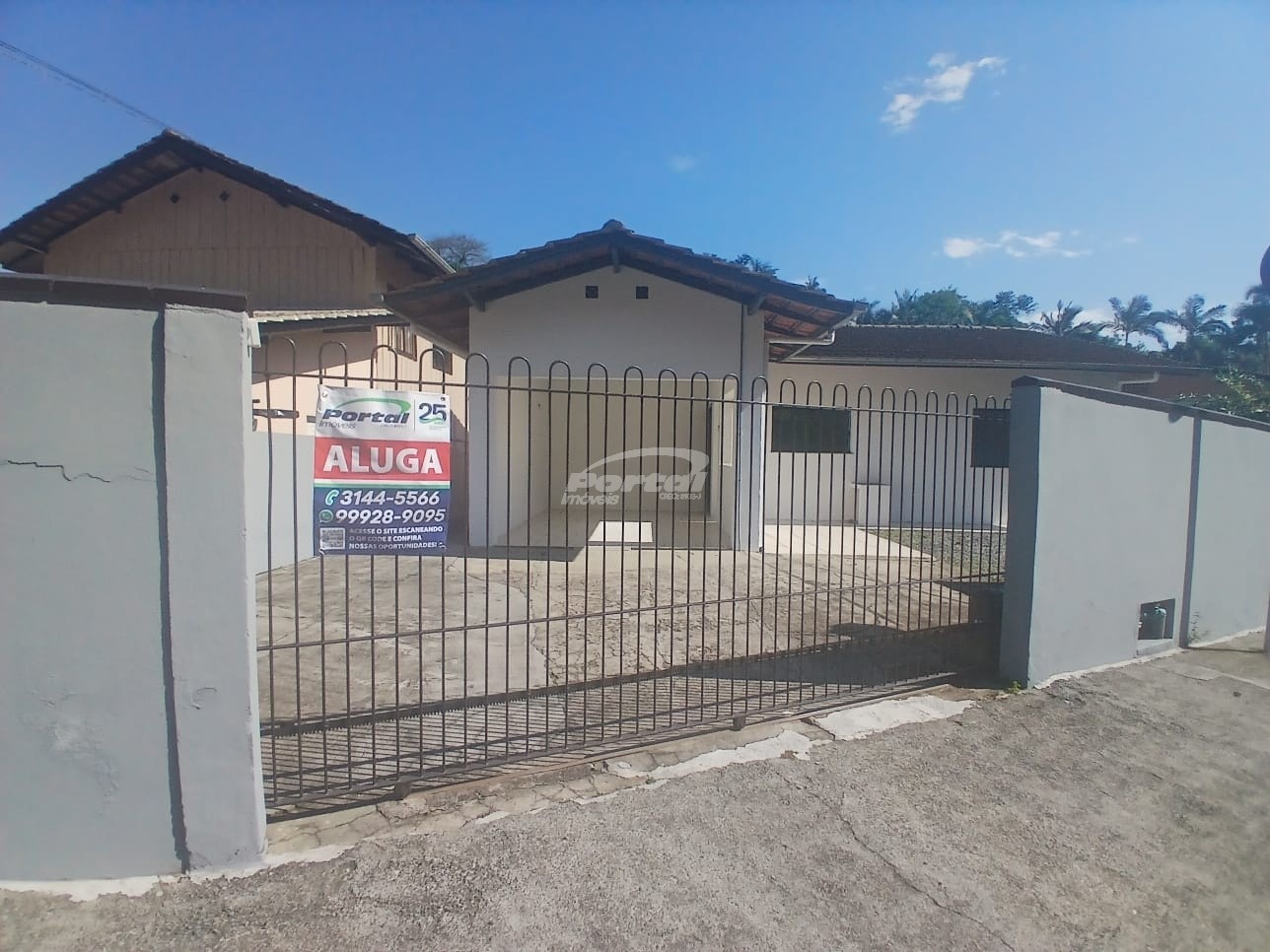 Casa, 3 quartos, 98 m² - Foto 1