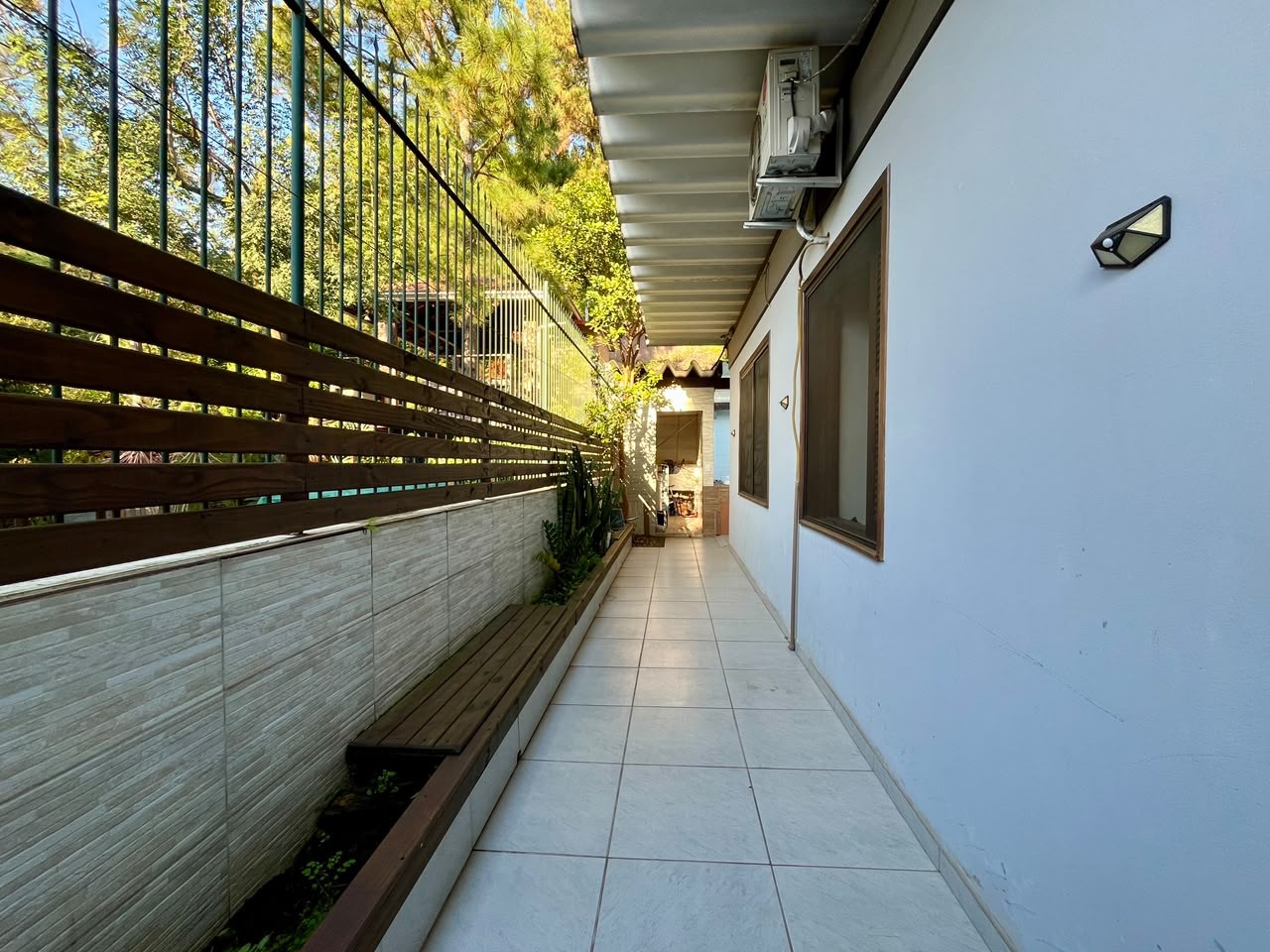 Casa, 3 quartos, 230 m² - Foto 1