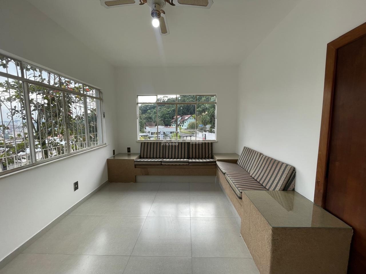 Casa, 3 quartos, 80 m² - Foto 2