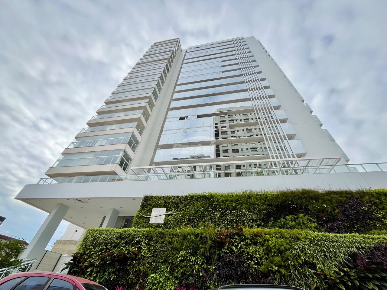 Apartamento, 3 quartos, 145 m² - Foto 1