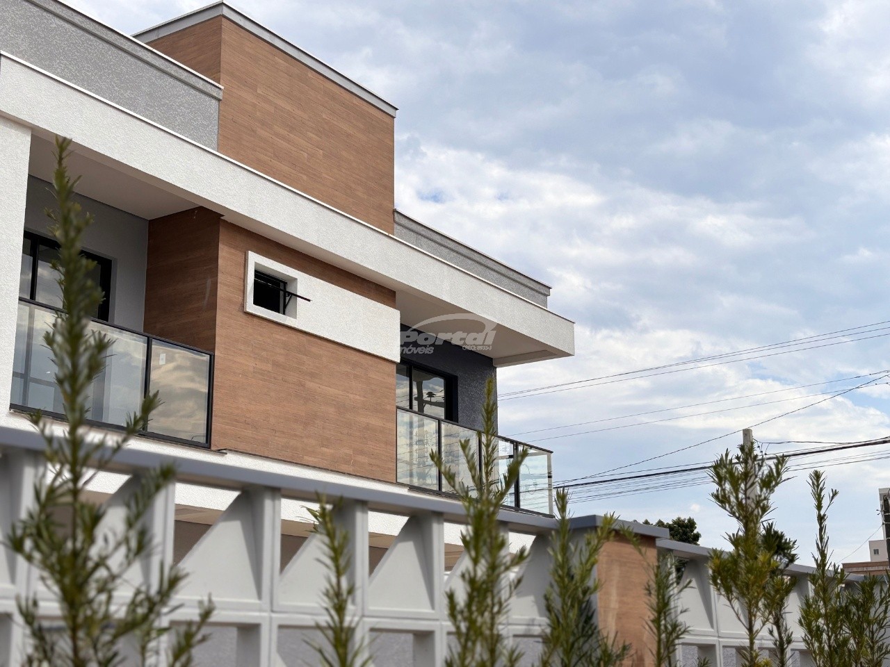 Casa, 3 quartos, 190 m² - Foto 1