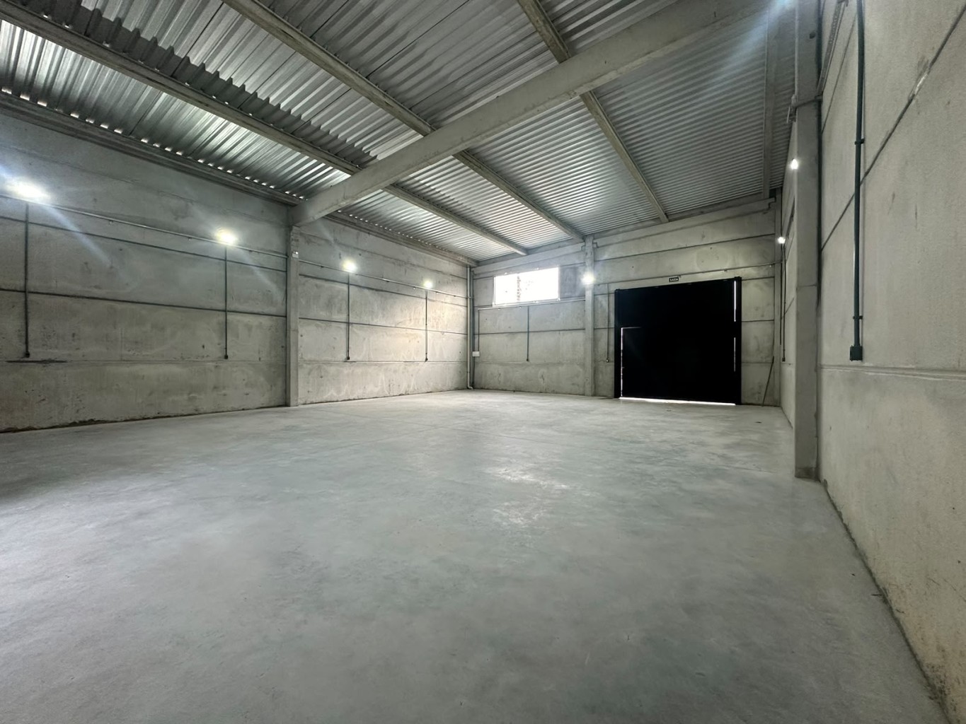 Depósito-Galpão, 200 m² - Foto 7