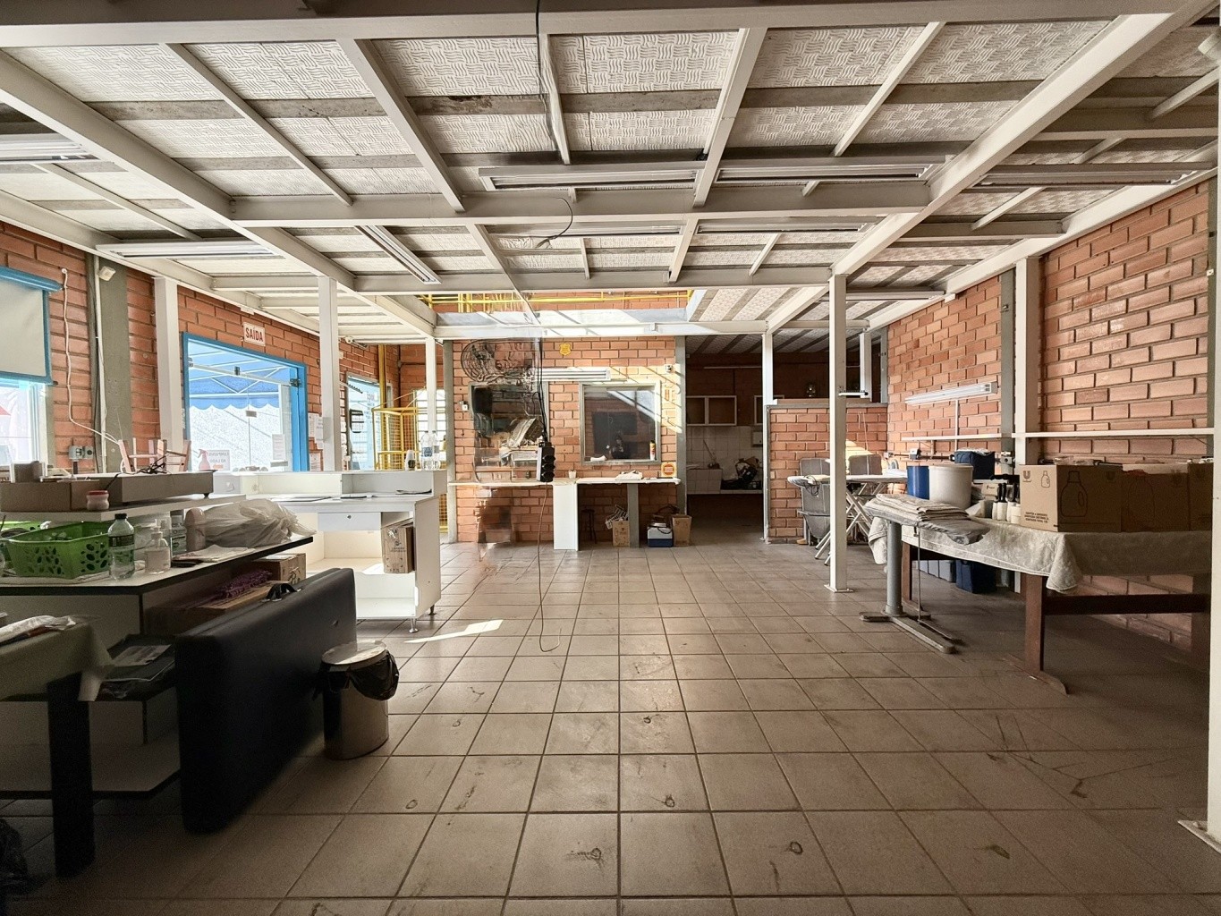 Depósito-Galpão, 240 m² - Foto 6