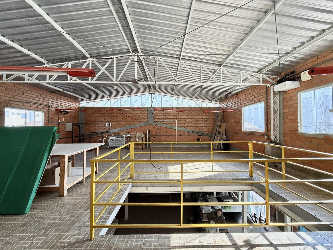 Depósito-Galpão, 240 m² - Foto 8